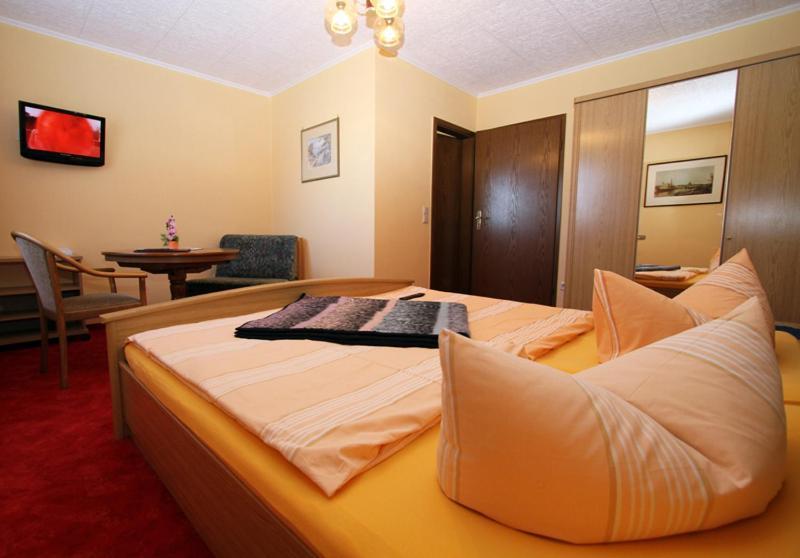 Familienhotel Zur Linde Panschwitz-Kuckau Δωμάτιο φωτογραφία