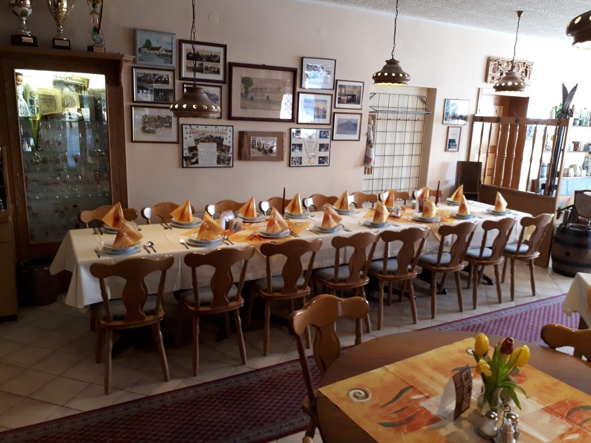 Familienhotel Zur Linde Panschwitz-Kuckau Εξωτερικό φωτογραφία