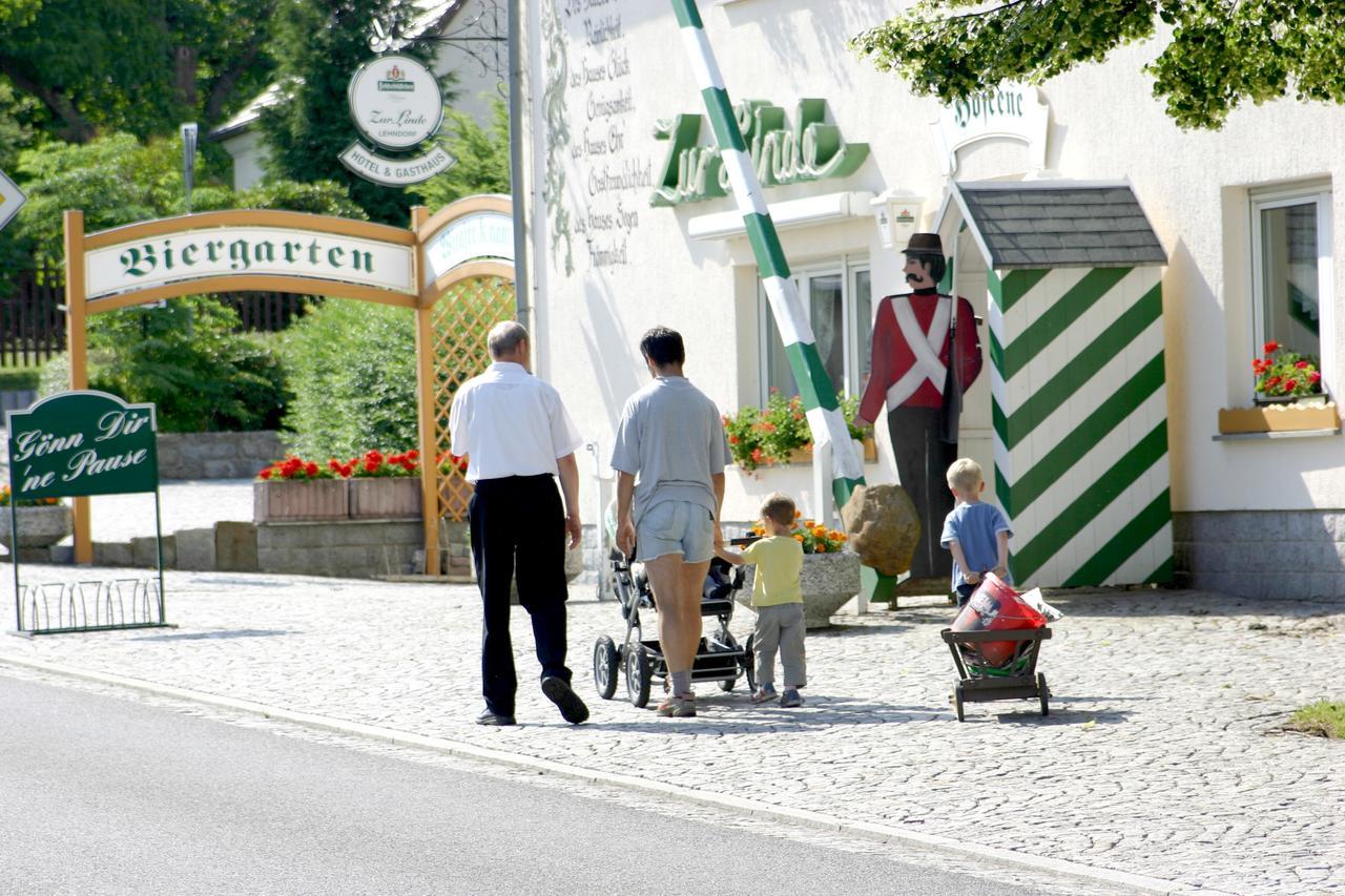 Familienhotel Zur Linde Panschwitz-Kuckau Εξωτερικό φωτογραφία